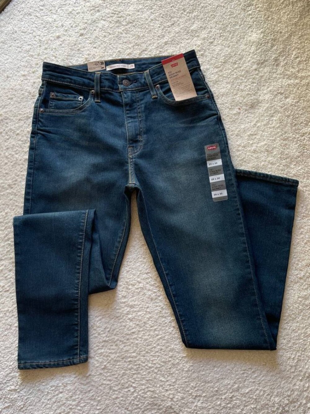 NWT Levi's High Rise Skinny Women's Jeans Size 29/30
